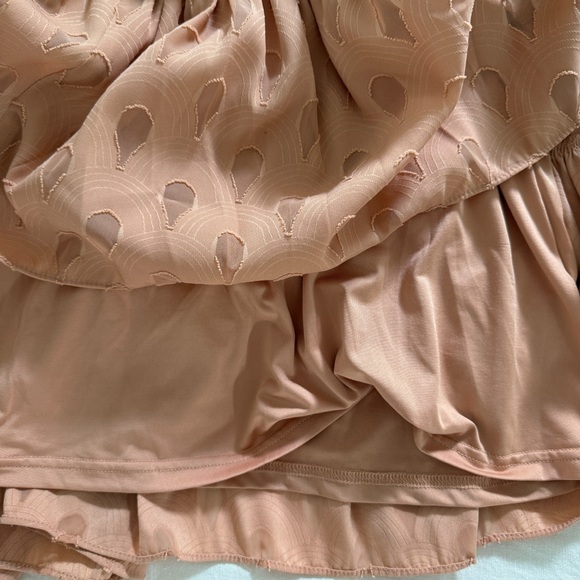 Flowy Dress - Picture 3 of 9